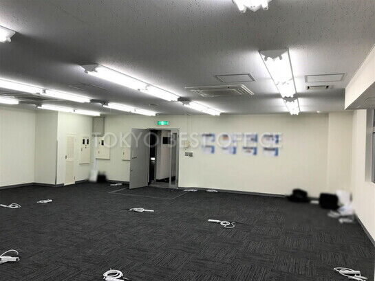 6階A区画貸室内