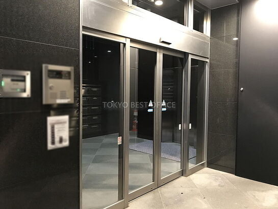 エントランスホール②