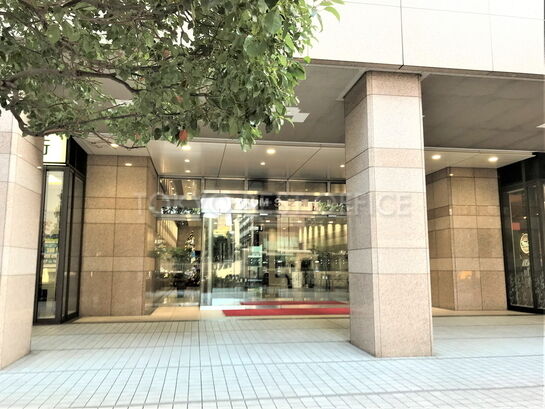 ビルエントランス①