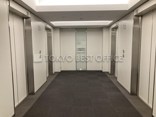 貸室階 エレベーターホール