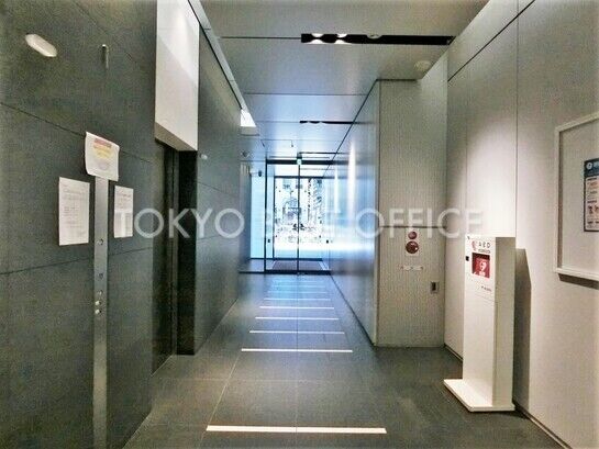 エントランスホール②