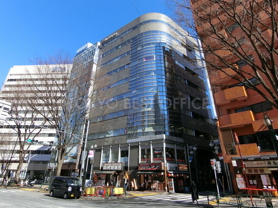 アコード新宿ビル外観