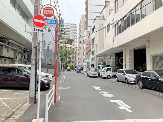 ビル周辺風景②