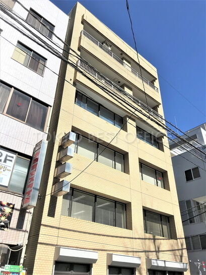 秋本ビル外観②