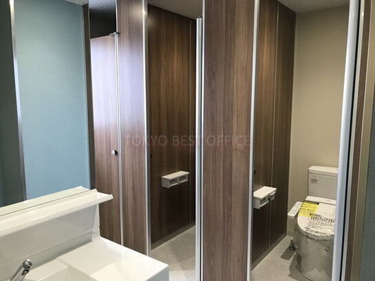 トイレ洗面台②