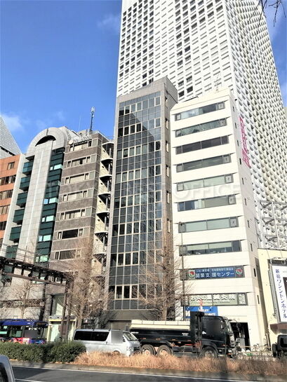 SKI西新宿外観②