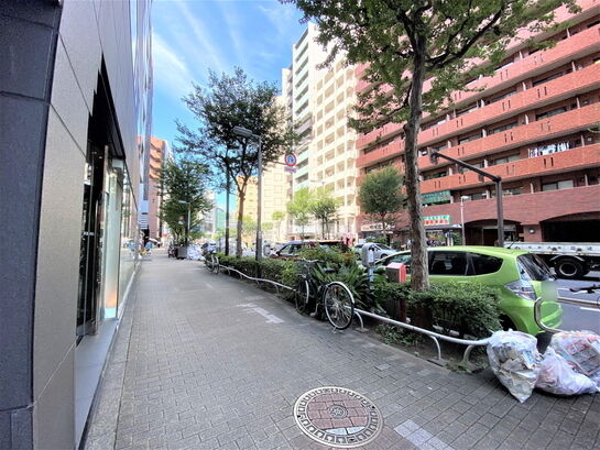 ビル周辺風景②