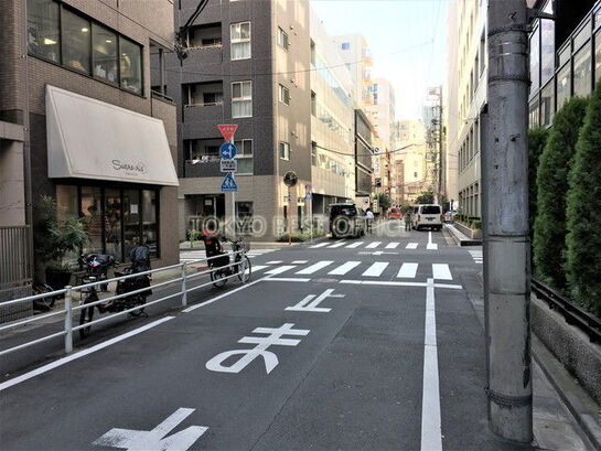 ビル周辺風景②