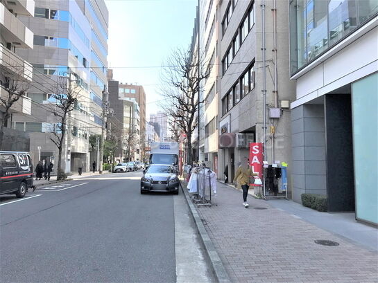 ビル周辺風景②