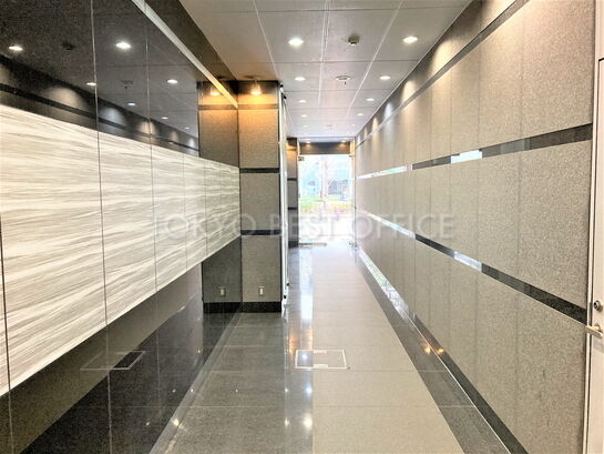 エントランスホール②