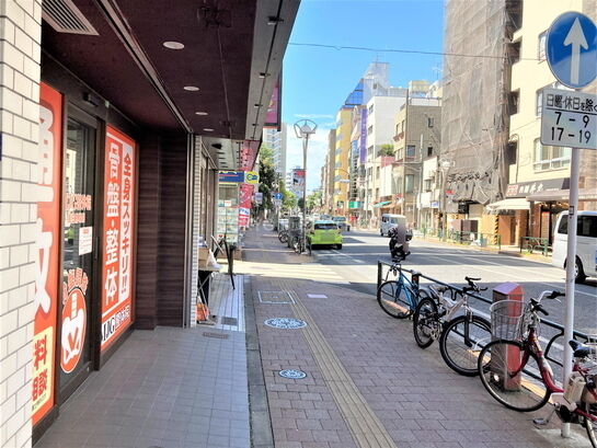 ビル周辺風景②