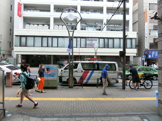 ビル周辺風景③