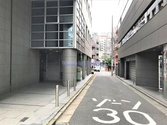 ビル周辺風景②