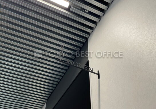 女性お手洗いサイン（1F）