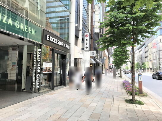 ビル周辺風景①