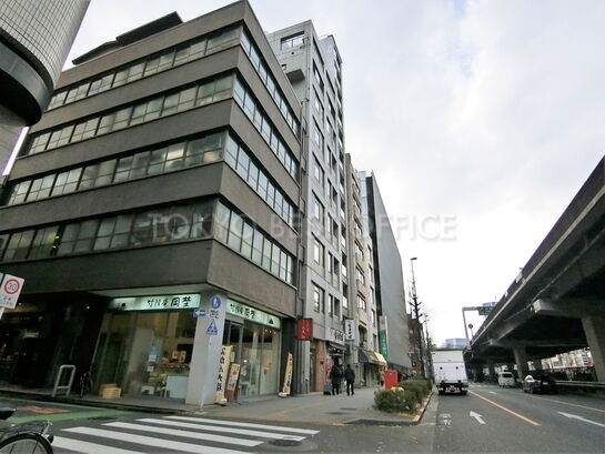 ビル周辺風景③