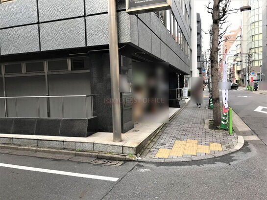 ビル周辺風景③