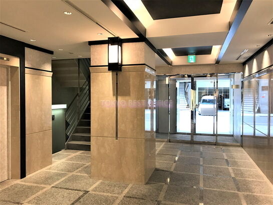 エントランスホール