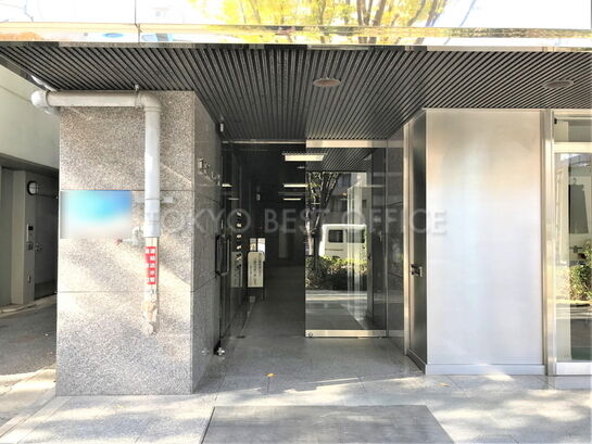 ビルエントランス②