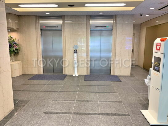 エントランスホール①