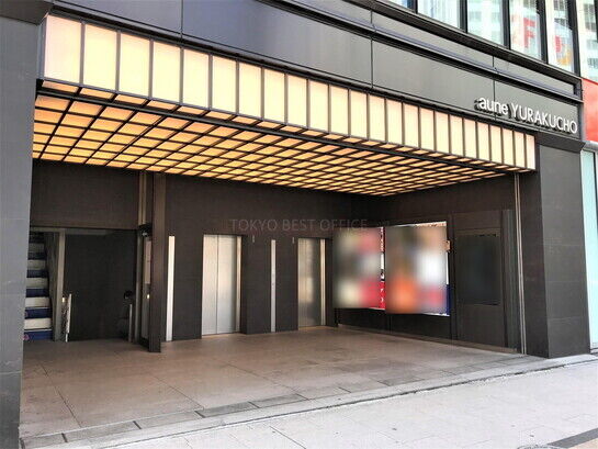 ビルエントランス①