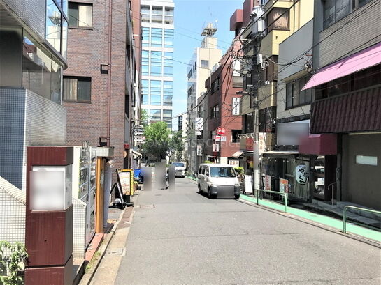 ビル周辺風景②