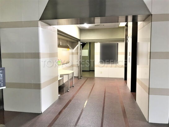 エントランスホール①