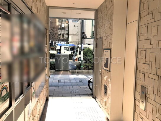 エントランスホール
