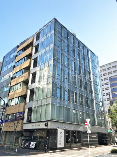 西新橋PR-EX外観