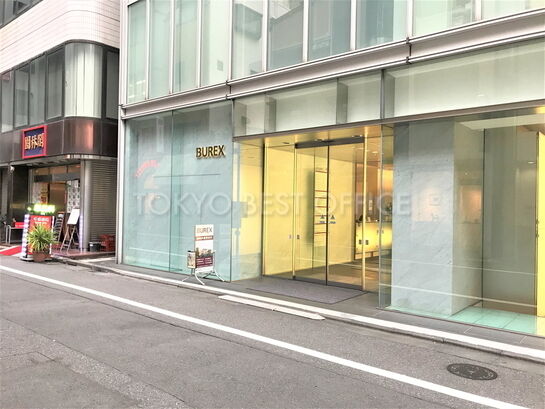 ビルエントランス②