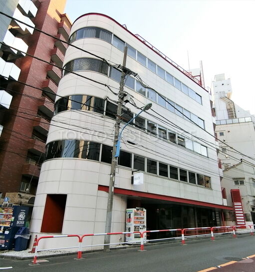 四谷4丁目32番4号ビル外観②