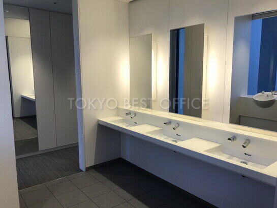 女性用トイレ③