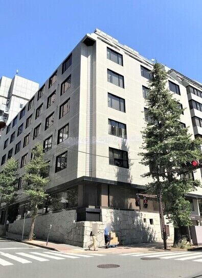 新麹町ビル外観②