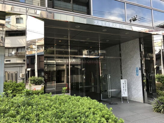 ビルエントランス②