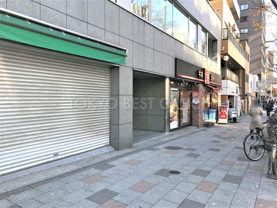 ビル周辺風景②