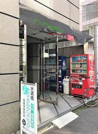 ビルエントランス②