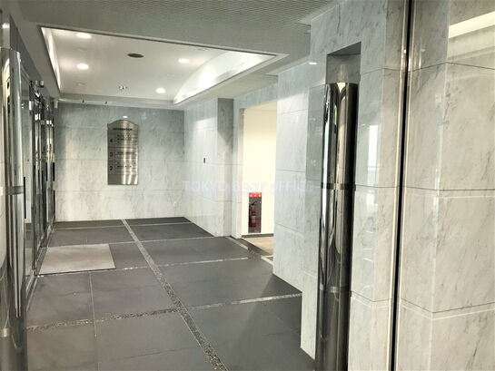 エントランスホール