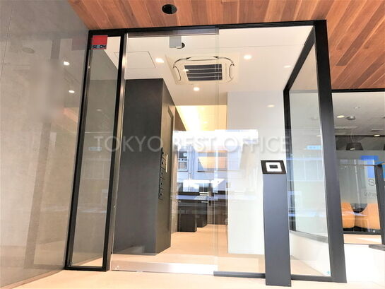 ビルエントランス③