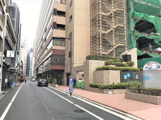 ビル周辺風景②