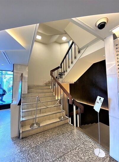 エントランスホール①