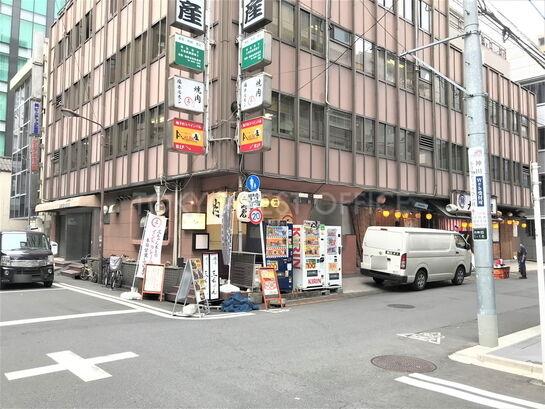 ビル周辺風景②