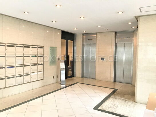 エントランスホール③