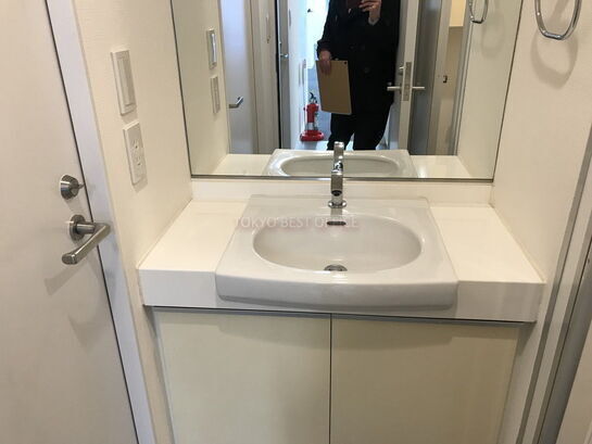トイレ洗面台