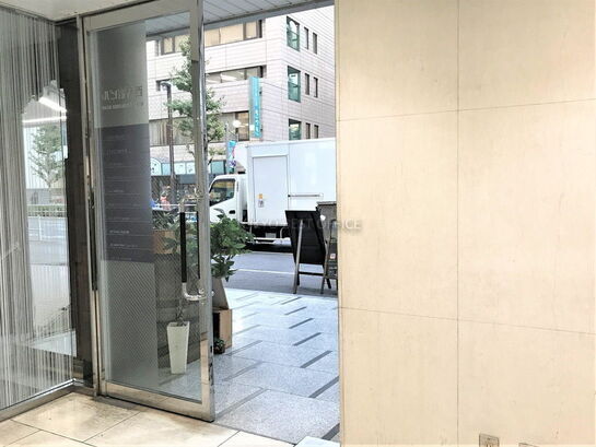 エントランスホール⑥