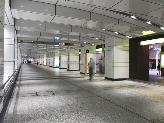 地下連絡通路①