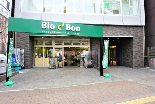 ビルエントランス①