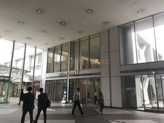 W棟エントランス②