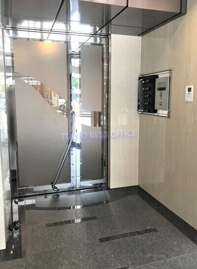 ビルエントランス③