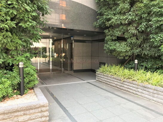 ビルエントランス②