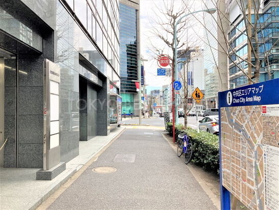 ビル周辺風景③